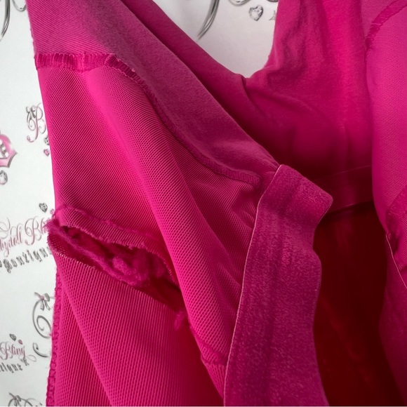 Victoria’s Secret dress bra top vintage, crocheted, pink floral, babydoll halter - Picture 13 of 13